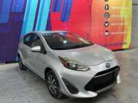 Toyota Prius 2019 5p Base CVT 2019 Toyota Prius Venta Exteriores 3