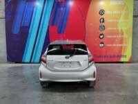 Toyota Prius 2019 5p Base CVT 2019 Toyota Prius Venta Exteriores 6