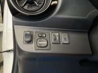 Toyota Prius 2021 5p Prius C L4/1.5 Aut 2021 Toyota Prius Venta Interiores 5