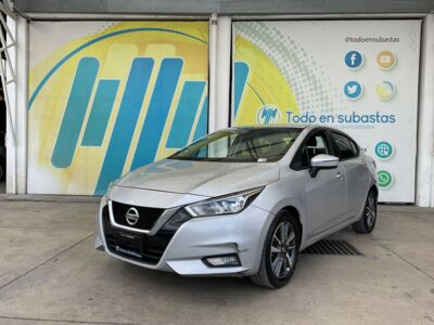 Nissan Versa 2020 4p Advance L4/1.6 CVT Línea Nueva