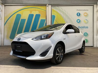 Toyota Prius 2021 