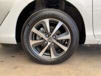 Toyota Prius 2021  2021 Toyota Prius Venta Llantas 1