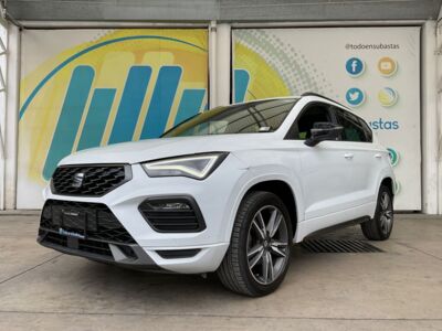 Seat Ateca 2022 5p FR L4/1.4/T Tiptronic
