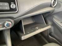 Nissan Versa 2020 4p Sense L4/1.6 Man 2020 Nissan Versa Venta Interiores 16