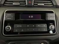 Nissan Versa 2020 4p Sense L4/1.6 Man 2020 Nissan Versa Venta Interiores 8
