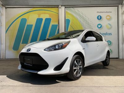 Toyota Prius 2021 5p C Híbrido L4/1.5 Aut