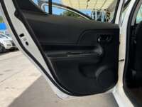 Toyota Prius 2021 5p C Híbrido L4/1.5 Aut 2021 Toyota Prius Venta Interiores 22