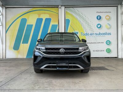 Volkswagen Taos 2023 5p Highline L4/1.4/T Tiptronic