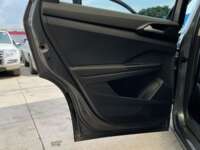 Volkswagen Taos 2023 5p Highline L4/1.4/T Tiptronic 2023 Volkswagen Taos Venta Interiores 22