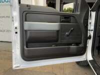 Ford F-150 2014 2p XL Cab. Regular 4x2 V6/3.7 Aut             2014 Ford F-150 Venta Interiores 16