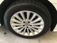 Volkswagen Passat 2016 4p Highline L5/2.5 Tiptronic Línea Nueva 2016 Volkswagen Passat Venta Llantas 1