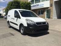 Peugeot Partner 2019 5p L4/1.6/T Diesel Man       2019 Peugeot Partner Venta Exteriores 3
