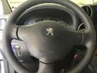Peugeot Partner 2019 5p L4/1.6/T Diesel Man       2019 Peugeot Partner Venta Interiores 9