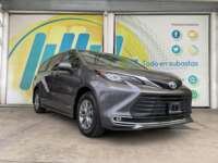 Toyota Sienna 2021 5p XLE Híbrida L4/2.5 CVT 2021 Toyota Sienna Venta Exteriores 3
