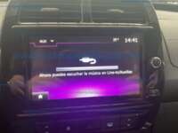 Renault Kwid 2023 5p Iconic L3/1.0 Man  IMG_1524