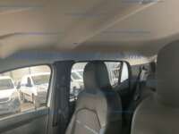 Renault Kwid 2023 5p Iconic L3/1.0 Man  IMG_1515