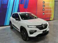Renault Kwid 2023 5p Iconic L3/1.0 Man  2023 Renault Kwid Venta Exteriores 3