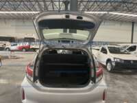 Toyota Prius 2019 5p Base CVT 2019 Toyota Prius Ingreso Cajuela 0