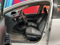 Toyota Prius 2019 5p Base CVT 2019 Toyota Prius Venta Interiores 17