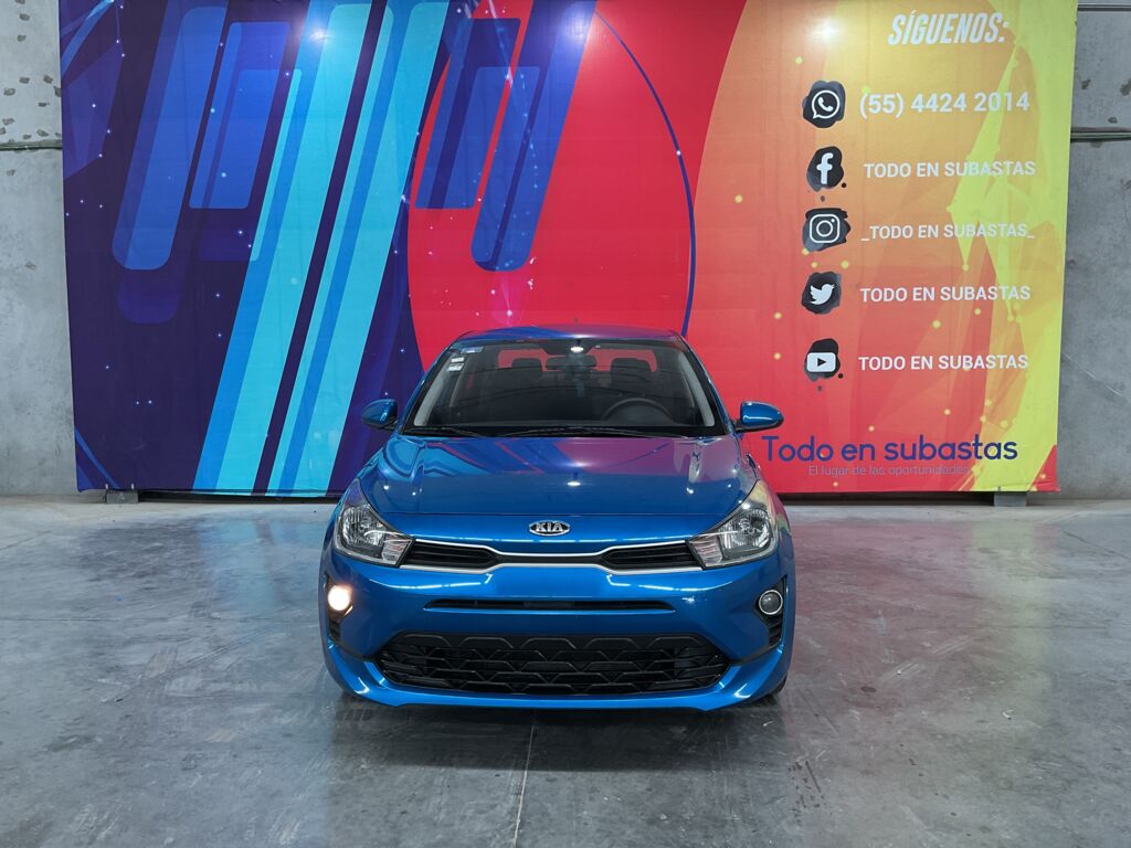 Kia Rio 2021 4p L L4/1.6 Aut  2021 Kia Rio Venta Exteriores 2