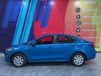 Kia Rio 2021 4p L L4/1.6 Aut  2021 Kia Rio Venta Exteriores 4