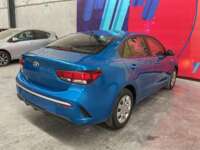 Kia Rio 2021 4p L L4/1.6 Aut  2021 Kia Rio Venta Exteriores 7