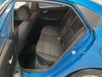 Kia Rio 2021 4p L L4/1.6 Aut  2021 Kia Rio Venta Interiores 16
