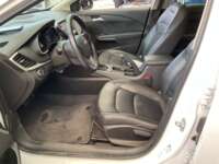 Chevrolet Cavalier 2021 4p Premier L4/1.5 Aut IMG_0677