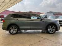 Volkswagen Tiguan 2022 5p R-Line L4/1.4/T DSG 2022 Volkswagen Tiguan Venta Exteriores 4