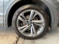 Volkswagen Tiguan 2022 5p R-Line L4/1.4/T DSG 2022 Volkswagen Tiguan Venta Llantas 10