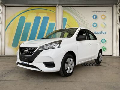 Nissan March 2022 5p Sense L4/1.6 Aut