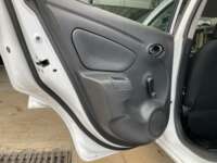 Nissan V-Drive 2020 4p L4/1.6 Man A/A 2020 Nissan V-Drive Venta Interiores 15