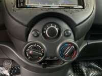 Nissan V-Drive 2020 4p L4/1.6 Man A/A 2020 Nissan V-Drive Venta Interiores 7