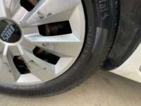Nissan V-Drive 2020 4p L4/1.6 Man A/A 2020 Nissan V-Drive Venta Llantas 8