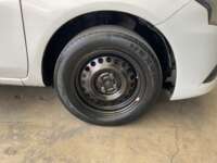 Nissan V-Drive 2020 4p L4/1.6 Man A/A 2020 Nissan V-Drive Venta Llantas 10