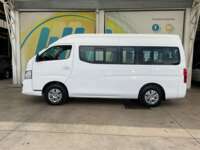 Nissan Urvan 2022 4p Amplia L4/2.5 Man 15/Pas P/Seg 2022 Nissan Urvan Venta Exteriores 8