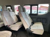 Nissan Urvan 2022 4p Amplia L4/2.5 Man 15/Pas P/Seg 2022 Nissan Urvan Venta Interiores 15