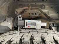 Nissan Urvan 2022 4p Amplia L4/2.5 Man 15/Pas P/Seg 2022 Nissan Urvan Venta Llantas 3