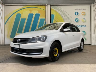 Volkswagen Vento 2020 4p Comfortline L4/1.6 Man  