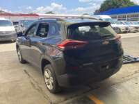 Chevrolet Tracker 2022 5p LS L3/1.2/T Aut sin OnStar IMG_3124