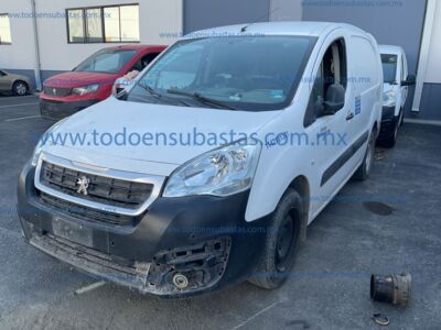 Peugeot Partner 2019 5p L4/1.6/T Diesel Man      