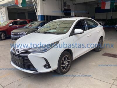 Toyota Yaris 2022 4p Sedán S L4/1.5 Man