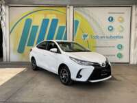 Toyota Yaris 2022 4p Sedán S L4/1.5 Man 2022 Toyota Yaris Venta Exteriores 3