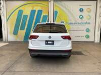 Volkswagen Tiguan 2021 5p Comfortline L4/1.4/T Aut Piel 2021 Volkswagen Tiguan Venta Exteriores 6