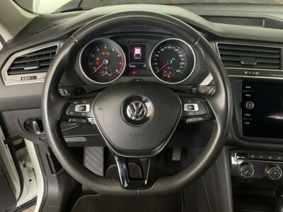 Volkswagen Tiguan 2021 5p Comfortline L4/1.4/T Aut Piel