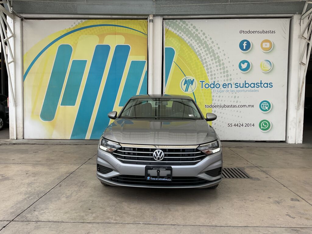 Volkswagen Jetta 2021 4p Trendline L4/1.4/T Aut 2021 Volkswagen Jetta Venta Exteriores 2