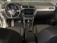Volkswagen Tiguan 2021 5p Comfortline L4/1.4/T DSG 7/Pas   2021 Volkswagen Tiguan Venta Interiores 4