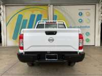 Nissan NP300 Frontier 2023 4p LE L4/2.5 Man 2023 Nissan NP300 Frontier Venta Exteriores 6