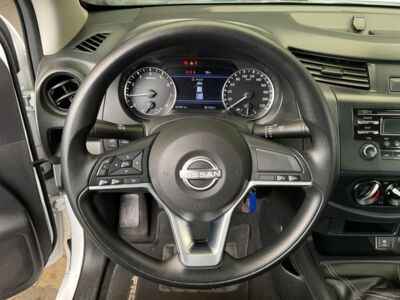 Nissan NP300 Frontier 2023 4p LE L4/2.5 Man