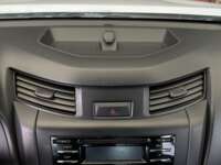 Nissan NP300 Frontier 2023 4p LE L4/2.5 Man 2023 Nissan NP300 Frontier Venta Interiores 8